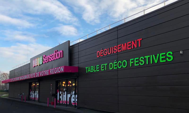 Grand Magasin De Fete Paris Est Articles De Fete Deguisement