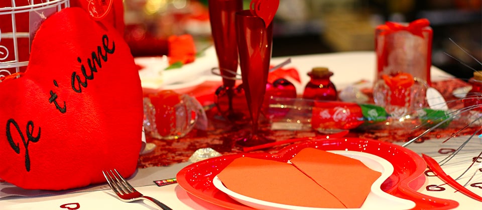 Comment passer une soirée Saint-Valentin magnifique chez soi ? Les secrets  !  Valentines day decorations, Diy valentines decorations, Valentines day  photos